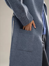 Gilet Parks long gris en maille cachemire, soie et mérinos, vue complémentaire.